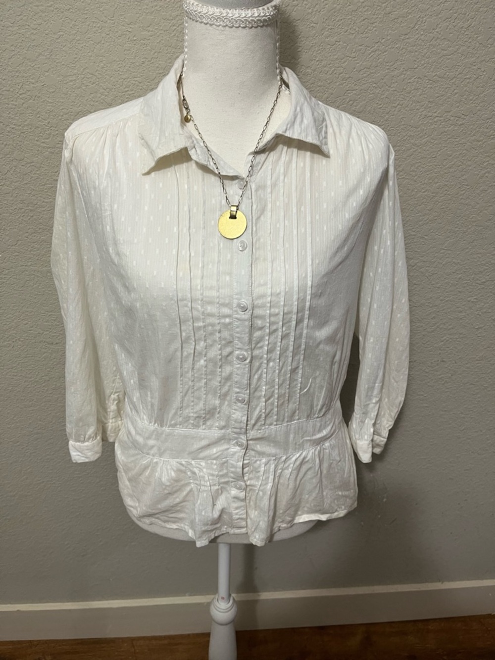 Sonoma Women’s White Button-Front Pintuck Blouse